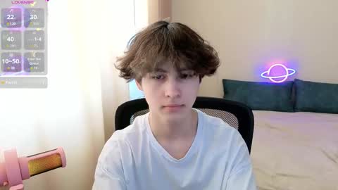 lukahayes online show from 22, 4, 2026