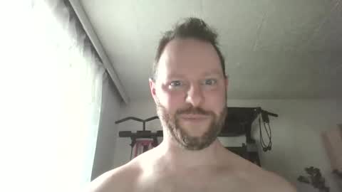 Snapshot of luke91_t chatting on 5, 5, 2026 luke91_t online show from 5, 5, 2026
