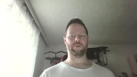 Snapshot of luke91_t chatting on 8, 5, 2026 luke91_t online show from 8, 5, 2026