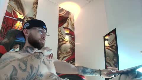 Snapshot of luke_davis01 chatting on 19, 1, 2026 LUKE online show from 19, 1, 2026