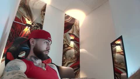 Snapshot of luke_davis01 chatting on 13, 2, 2026 LUKE online show from 13, 2, 2026