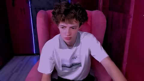 Snapshot of luke_sweet chatting on 7, 2, 2026 Luke online show from 7, 2, 2026