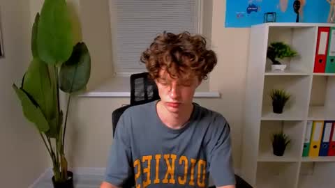 Snapshot of luke_sweet chatting on 14, 7, 2026 Luke online show from 14, 7, 2026