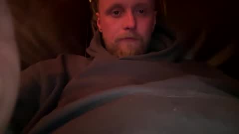 lukeeeeey96 online show from 19, 3, 2026