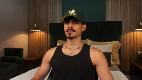 Luke Taylor online show from 4, 11, 2025