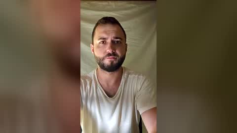 Snapshot of lukepetrovic chatting on 4, 8, 2026 lukepetrovic online show from 4, 8, 2026