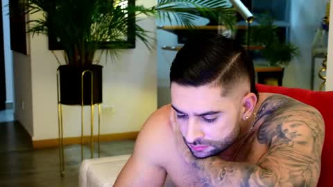 Lukhas f4f online show from 16, 4, 2026