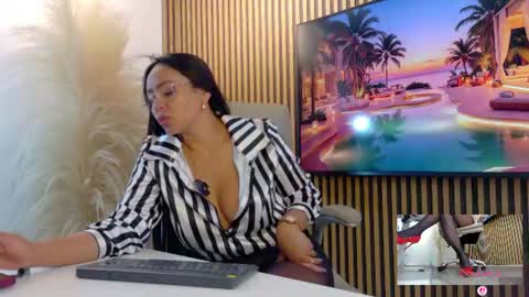 Snapshot of lulu_072 chatting on 16, 7, 2026 lulu online show from 16, 7, 2026