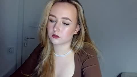 Lulu Baby18 online show from 11, 4, 2026