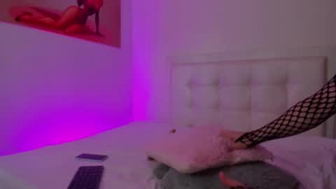 BRENDA TATIANA online show from 22, 1, 2025