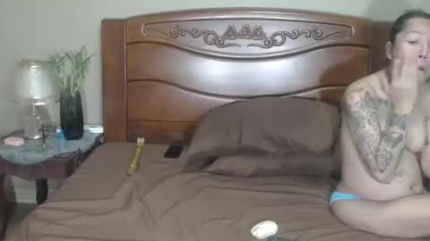 Snapshot of lulu_wild chatting on 5, 4, 2026 lulu_wild online show from 5, 4, 2026