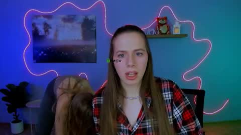 Sweet Lumi online show from 28, 2, 2026