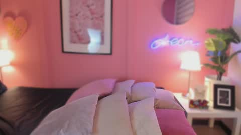 lummii_ online show from 14, 7, 2026