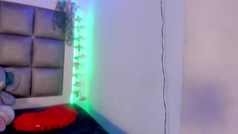 Snapshot of luna__scarlett chatting on 30, 6, 2026 luna online show from 30, 6, 2026