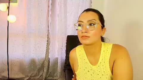 luna__velvet online show from 10, 7, 2026