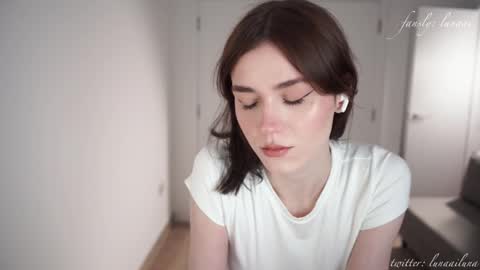 Snapshot of luna_ai chatting on 4, 3, 2025 Just call me Lu online show from 4, 3, 2025