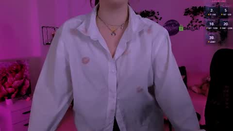 Snapshot of luna_berryy chatting on 23, 7, 2026 luna_berryy online show from 23, 7, 2026