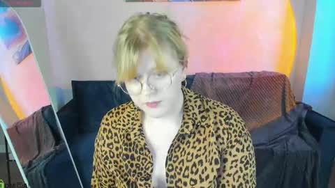 Snapshot of luna_c0ra chatting on 12, 2, 2026 luna online show from 12, 2, 2026