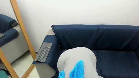 Snapshot of luna_dumont chatting on 3, 2, 2025 luna online show from 3, 2, 2025