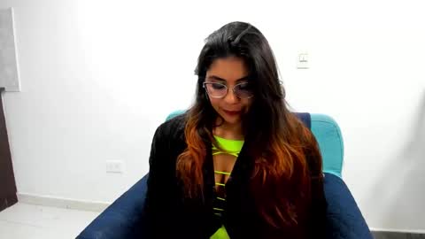 Snapshot of luna_dumont chatting on 21, 2, 2025 luna online show from 21, 2, 2025