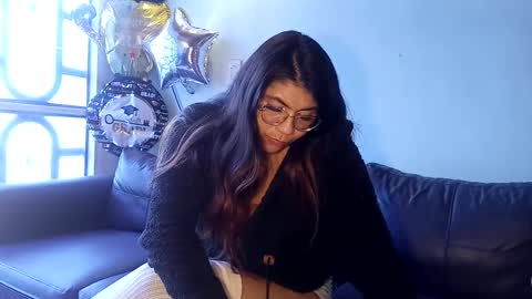Snapshot of luna_dumont chatting on 25, 2, 2025 luna online show from 25, 2, 2025