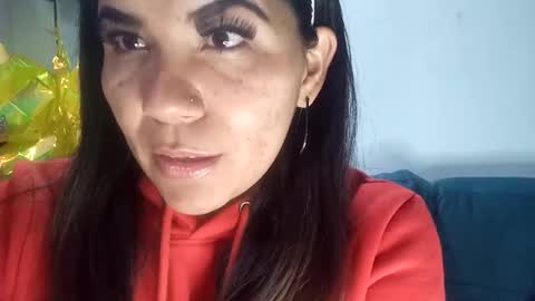 Snapshot of luna_dumont chatting on 26, 9, 2025 luna online show from 26, 9, 2025