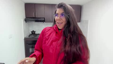 Snapshot of luna_dumont chatting on 30, 9, 2025 luna online show from 30, 9, 2025