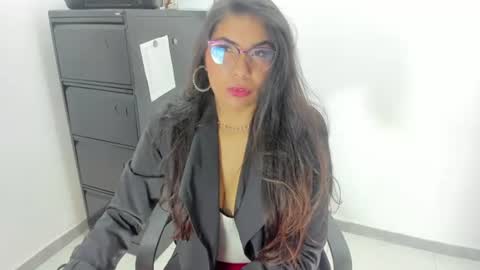 luna  online show from 22, 6, 2026