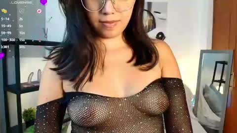 Snapshot of luna_ferrer10 chatting on 23, 6, 2026 Luna Ferrer online show from 23, 6, 2026