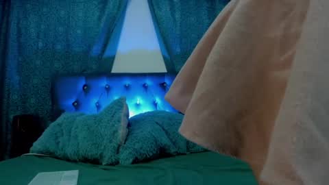 Snapshot of luna_hazard chatting on 9, 3, 2025 luna_hazard online show from 9, 3, 2025