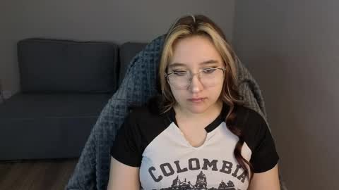 Luna Host online show from 2, 4, 2026