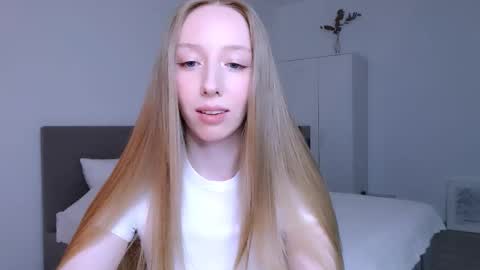 Luna online show from 27, 11, 2025