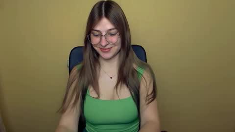 Luna online show from 18, 11, 2025