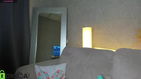 Snapshot of luna_mee chatting on 11, 2, 2026 Adele online show from 11, 2, 2026