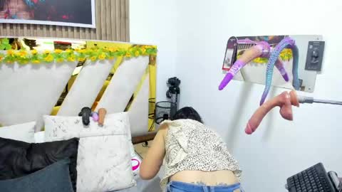 luna_naughty1 online show from 2, 6, 2026