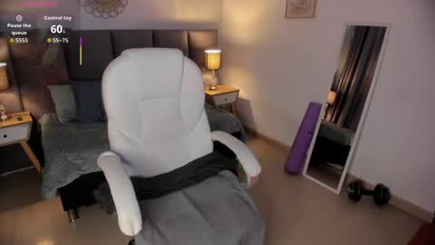 Luna online show from 29, 5, 2026