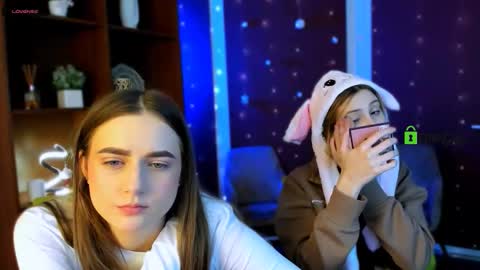 Luna online show from 8, 1, 2026