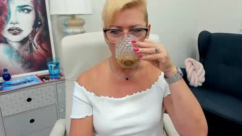 Snapshot of luna_xfantasy chatting on 16, 7, 2026 L u n a online show from 16, 7, 2026