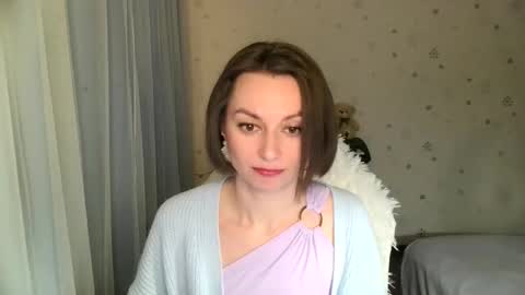 lunaa_bluee online show from 13, 12, 2025