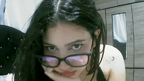 Snapshot of lunaa_sub chatting on 31, 1, 2025 lunaa_sub online show from 31, 1, 2025