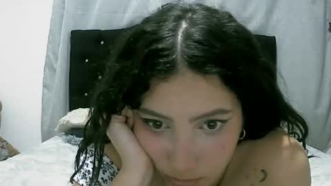 Snapshot of lunaa_sub chatting on 21, 2, 2025 lunaa_sub online show from 21, 2, 2025