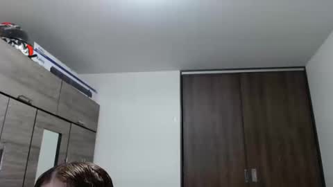 Snapshot of lunaa_sub chatting on 17, 9, 2025 lunaa_sub online show from 17, 9, 2025