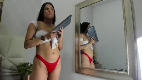 Snapshot of lunaasmithh chatting on 29, 4, 2026 lunaasmithh online show from 29, 4, 2026