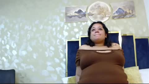 lunaavelvets online show from 13, 6, 2026
