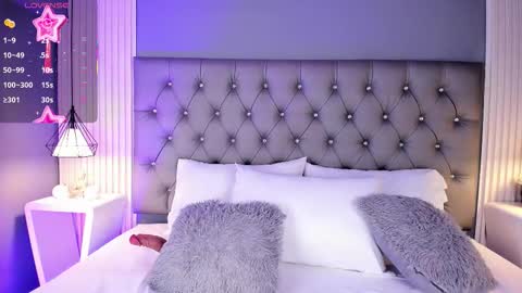 Luna  online show from 19, 2, 2026