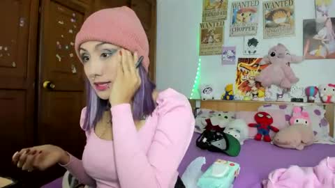 lunacristal_moon online show from 17, 10, 2025