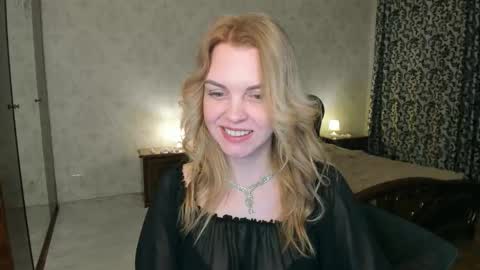 lunaflinn online show from 5, 3, 2026