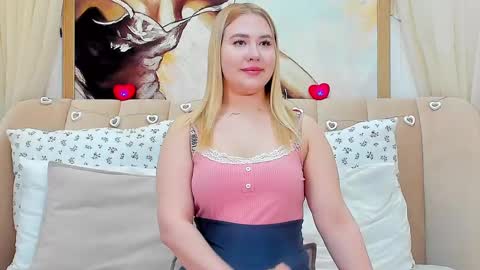 LunaHouston online show from 16, 2, 2025