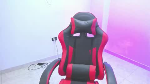 Snapshot of lunakill chatting on 11, 2, 2026 lunakill online show from 11, 2, 2026