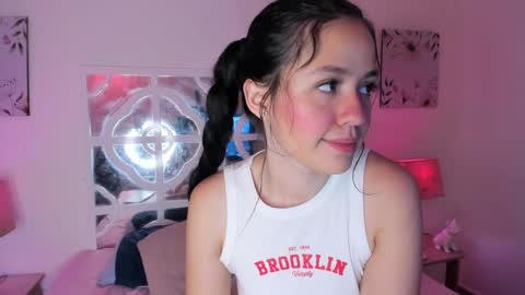 Snapshot of lunalasman chatting on 20, 1, 2025 Luna Lasman online show from 20, 1, 2025